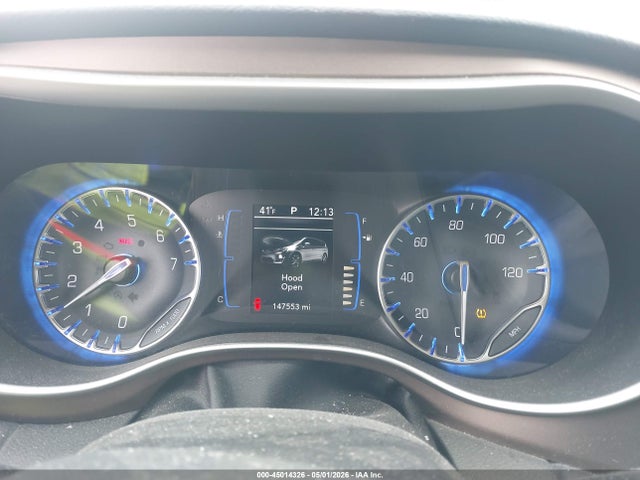 45014326 :رقم المزاد ، 2C4RC1FGXJR212226 vin ، 2018 Chrysler Pacifica Touring Plus مزاد بيع