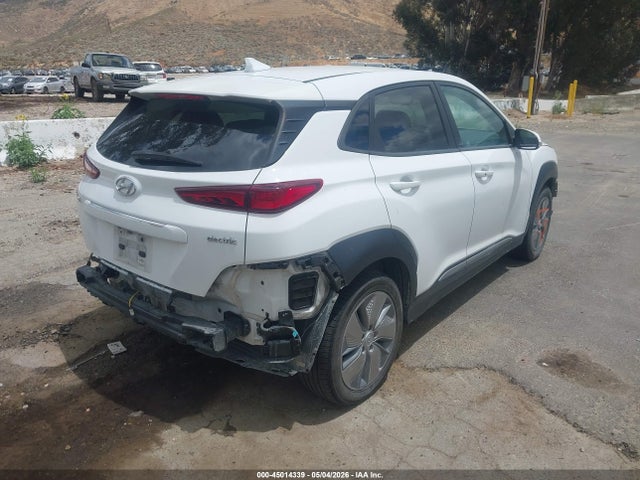 45014339 :رقم المزاد ، KM8K33AG4MU133111 vin ، 2021 Hyundai Kona Electric Limited مزاد بيع