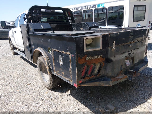 45014348 :رقم المزاد ، 3C7WRTCL6JG286962 vin ، 2018 Ram 3500 Chassis Tradesman/slt/laramie مزاد بيع