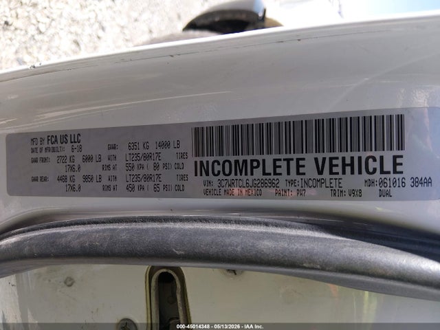 45014348 :رقم المزاد ، 3C7WRTCL6JG286962 vin ، 2018 Ram 3500 Chassis Tradesman/slt/laramie مزاد بيع