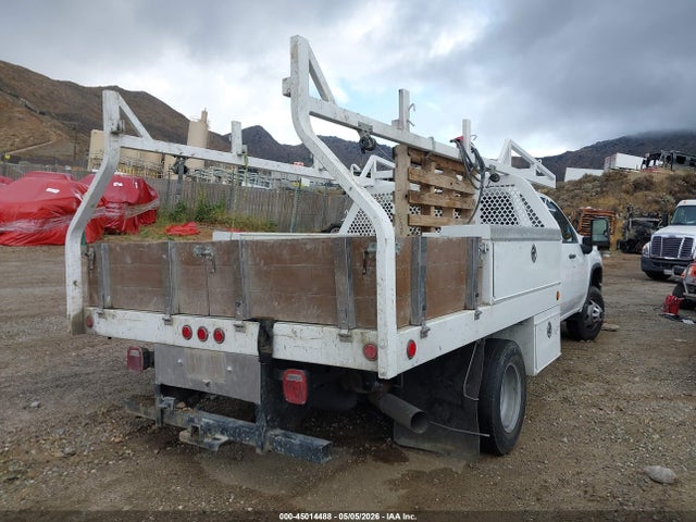 1GB4WREY0LF335235 Chevrolet Silverado 3500hd Chassis Work Truck