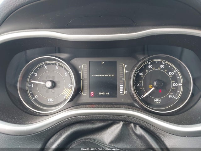 45014497 :رقم المزاد ، 1C4PJMCB9EW246257 vin ، 2014 Jeep Cherokee Latitude مزاد بيع