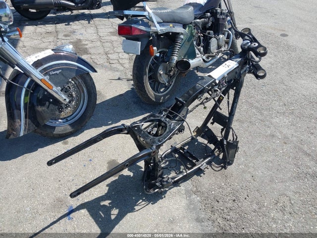 Harley-Davidson Fxdb Dyna Street Bob 2016 1HD1GXM38GC320882 Image 4