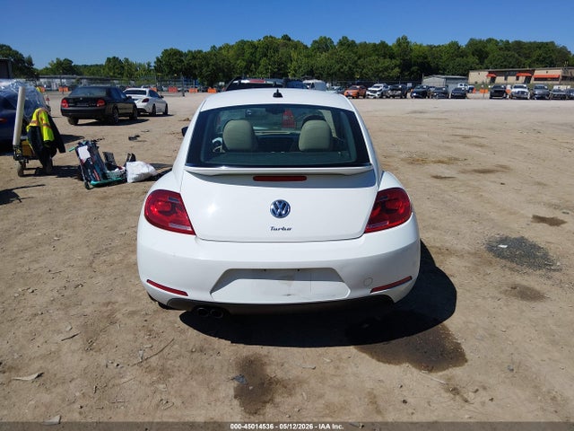 45014536 :رقم المزاد ، 3VWJ17AT4GM604822 vin ، 2016 Volkswagen Beetle 1.8t Se مزاد بيع