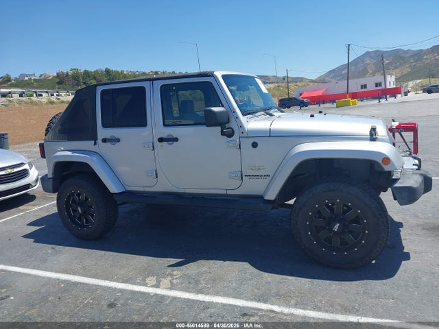 45014589 :رقم المزاد ، 1J4GB59129L746196 vin ، 2009 Jeep Wrangler Unlimited Sahara مزاد بيع