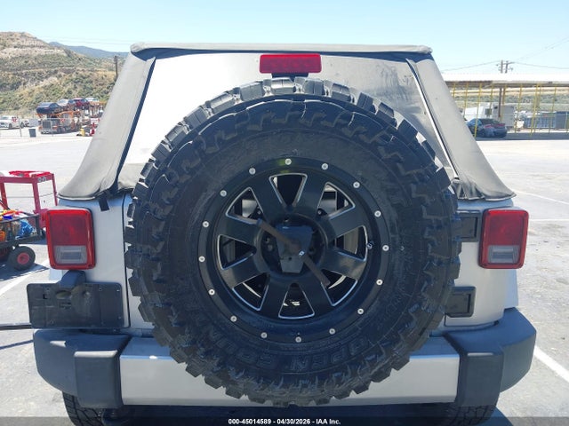45014589 :رقم المزاد ، 1J4GB59129L746196 vin ، 2009 Jeep Wrangler Unlimited Sahara مزاد بيع