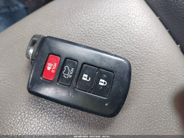 Продаж на аукціоні авто 2015 Toyota Rav4 Limited, vin: 2T3YFREV4FW222104, номер лоту: 45014636