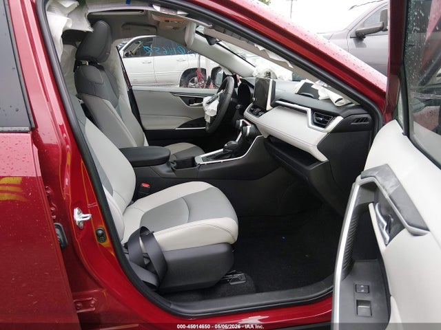 45014650 :رقم المزاد ، 2T3A1RFV8RW481553 vin ، 2024 Toyota Rav4 Xle Premium مزاد بيع