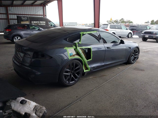 45014677 :رقم المزاد ، 5YJSA1E69MF429458 vin ، 2021 Tesla Model S Plaid Tri Motor All-wheel Drive مزاد بيع