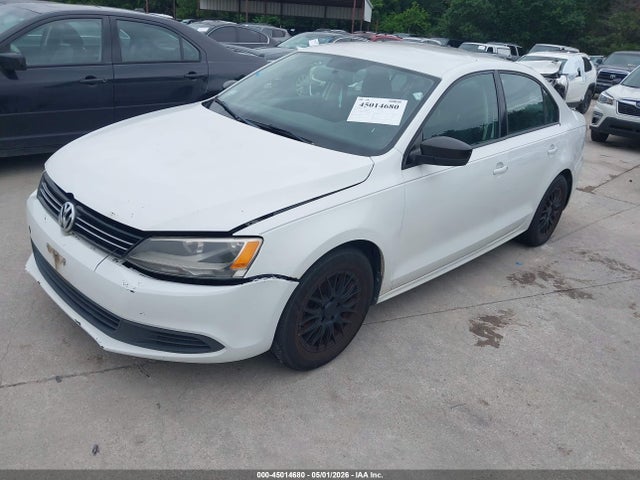 Продажа на аукционе авто 2014 Volkswagen Jetta 2.0l S, vin: 3VW2K7AJ9EM301905, номер лота: 45014680