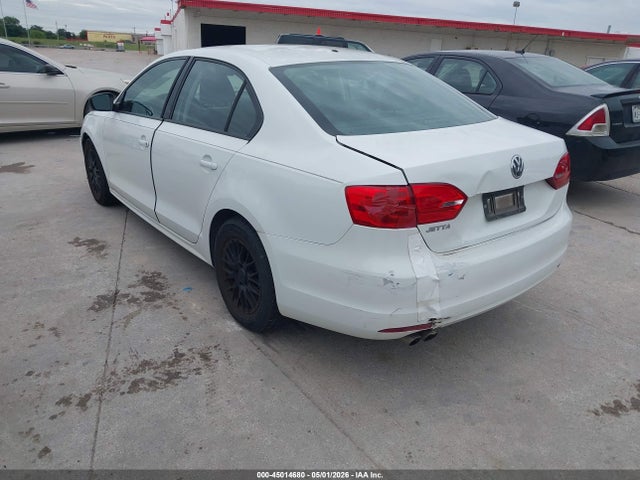 Продажа на аукционе авто 2014 Volkswagen Jetta 2.0l S, vin: 3VW2K7AJ9EM301905, номер лота: 45014680