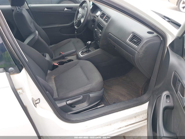 Продажа на аукционе авто 2014 Volkswagen Jetta 2.0l S, vin: 3VW2K7AJ9EM301905, номер лота: 45014680