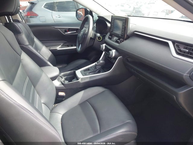 Продаж на аукціоні авто 2021 Toyota Rav4 Xle Premium, vin: 2T3A1RFV8MC231935, номер лоту: 45014694