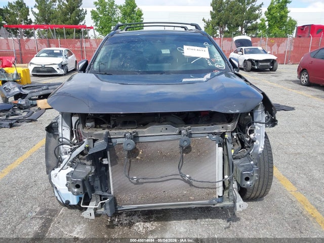 Продаж на аукціоні авто 2021 Toyota Rav4 Xle Premium, vin: 2T3A1RFV8MC231935, номер лоту: 45014694