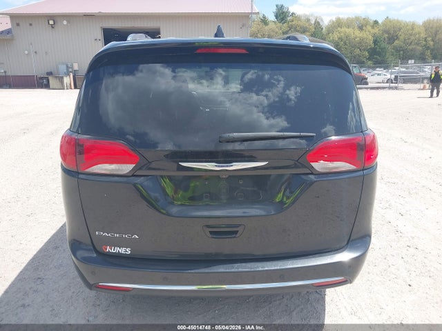 45014748 :رقم المزاد ، 2C4RC1BG1KR651550 vin ، 2019 Chrysler Pacifica Touring L مزاد بيع