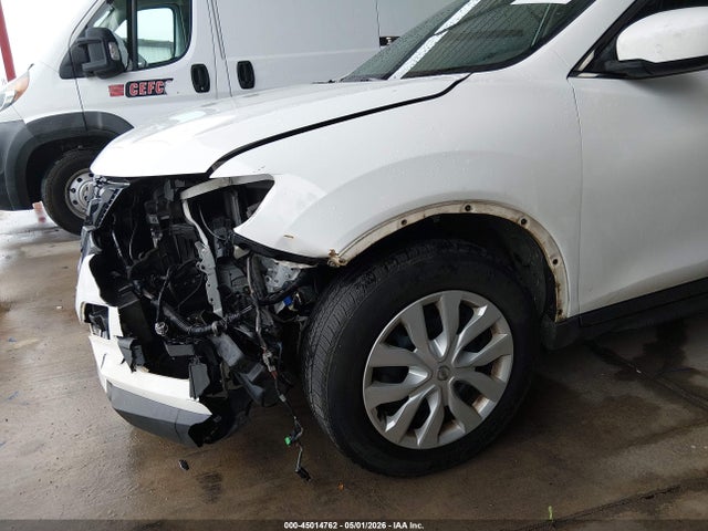 2017 Nissan Rogue S მანქანა იყიდება აუქციონზე, vin: JN8AT2MT1HW137098, აუქციონის ნომერი: 45014762