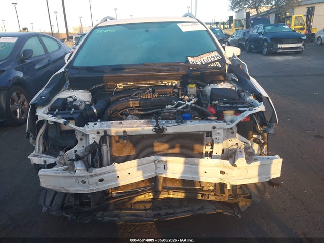 45014809 :رقم المزاد ، 4S3GTAB60J3700985 vin ، 2018 Subaru Impreza 2.0i Premium مزاد بيع