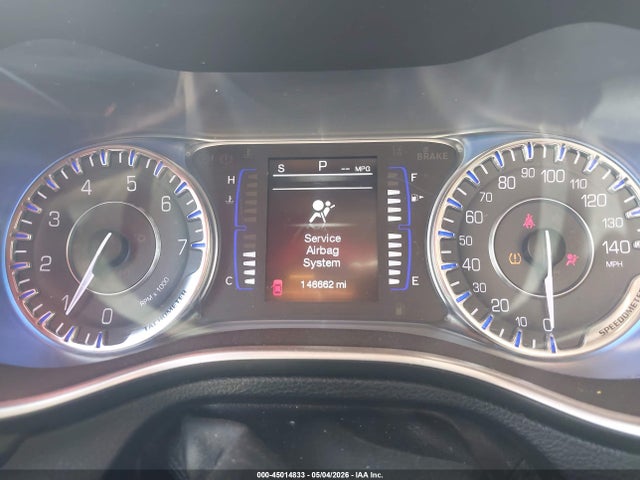 2015 Chrysler 200 Limited მანქანა იყიდება აუქციონზე, vin: 1C3CCCAB9FN649060, აუქციონის ნომერი: 45014833