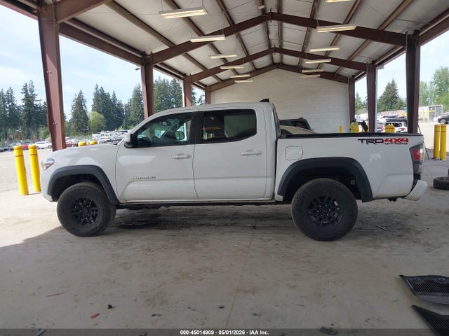 3TMCZ5AN5JM183968 Toyota Tacoma Trd Off Road