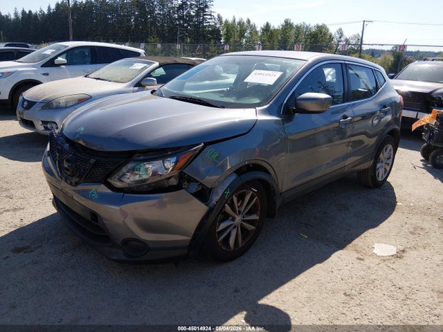 JN1BJ1CR2HW114678 Nissan Rogue Sport S