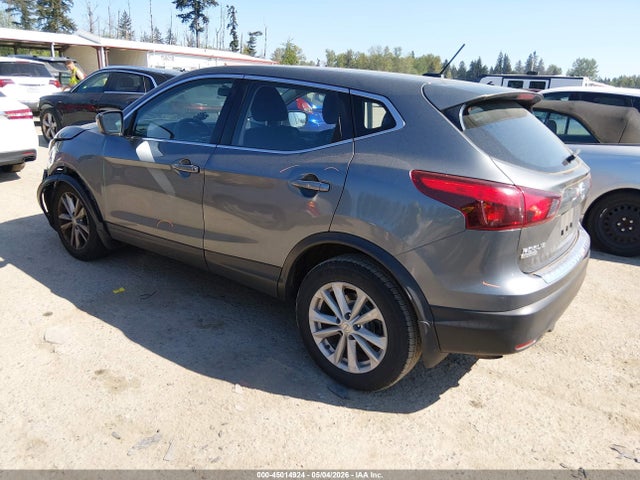 JN1BJ1CR2HW114678 Nissan Rogue Sport S