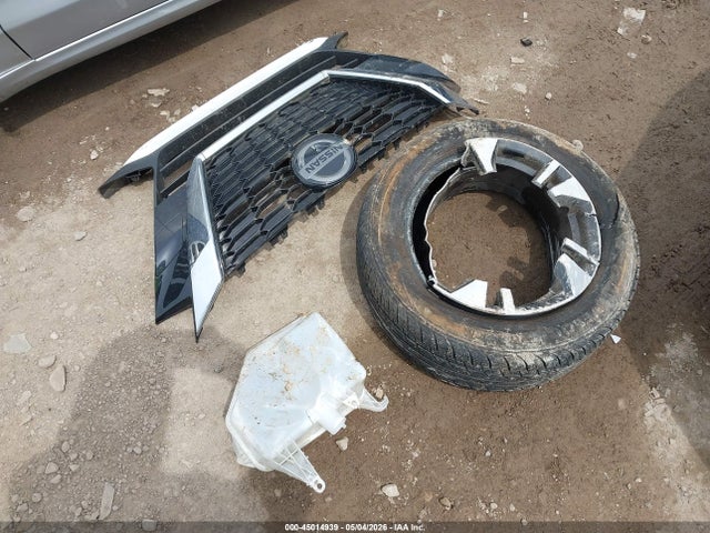 2022 Nissan Sentra Sv Xtronic Cvt მანქანა იყიდება აუქციონზე, vin: 3N1AB8CVXNY321340, აუქციონის ნომერი: 45014939