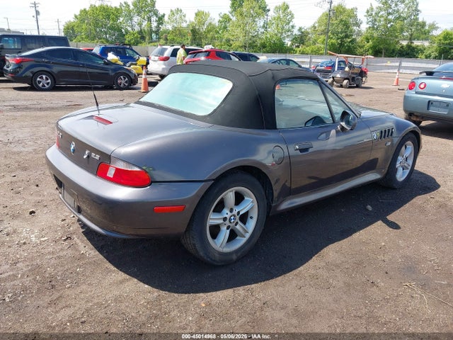 45014968 :رقم المزاد ، 4USCH9346YLF85845 vin ، 2000 Bmw Z3 2.3 مزاد بيع