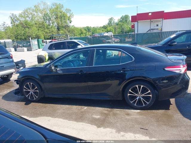 45014983 :رقم المزاد ، 4T1G11AK3LU996629 vin ، 2020 Toyota Camry Se مزاد بيع