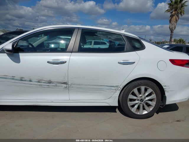 5XXGT4L39JG267785 KIA Optima Lx