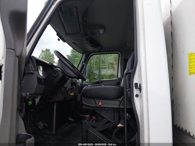 45015025 :رقم المزاد ، 3HAEUMML4NL316836 vin ، 2022 International Mv مزاد بيع