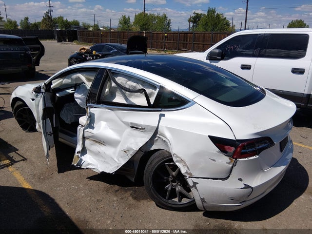 45015041 :رقم المزاد ، 5YJ3E1EB0LF651570 vin ، 2020 Tesla Model 3 Long Range Dual Motor All-wheel Drive مزاد بيع