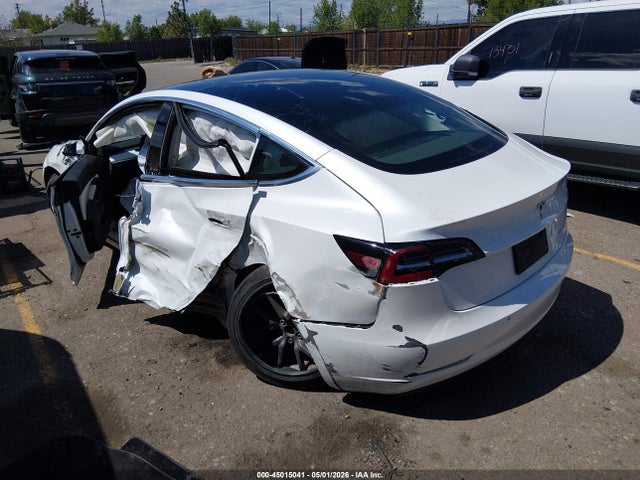 45015041 :رقم المزاد ، 5YJ3E1EB0LF651570 vin ، 2020 Tesla Model 3 Long Range Dual Motor All-wheel Drive مزاد بيع