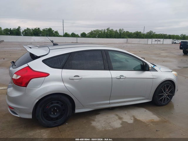 Ford FOCUS ST 2014 1FADP3L95EL399749 Image 13