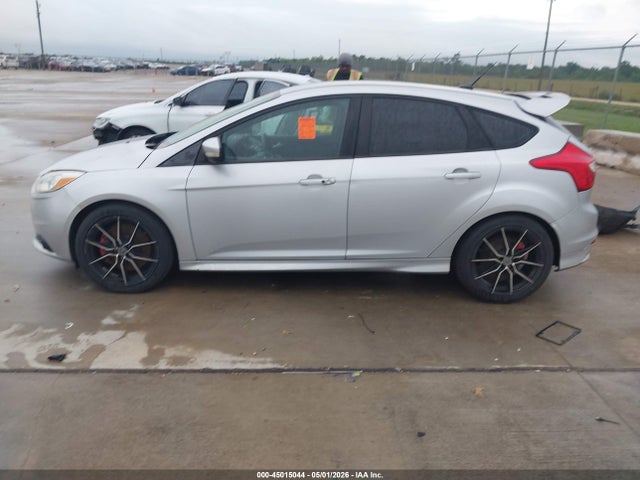 Ford FOCUS ST 2014 1FADP3L95EL399749 Image 14