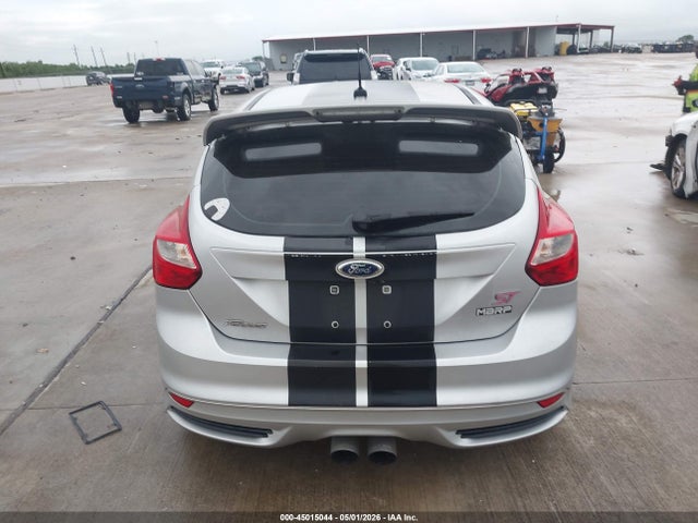 Ford FOCUS ST 2014 1FADP3L95EL399749 Image 16