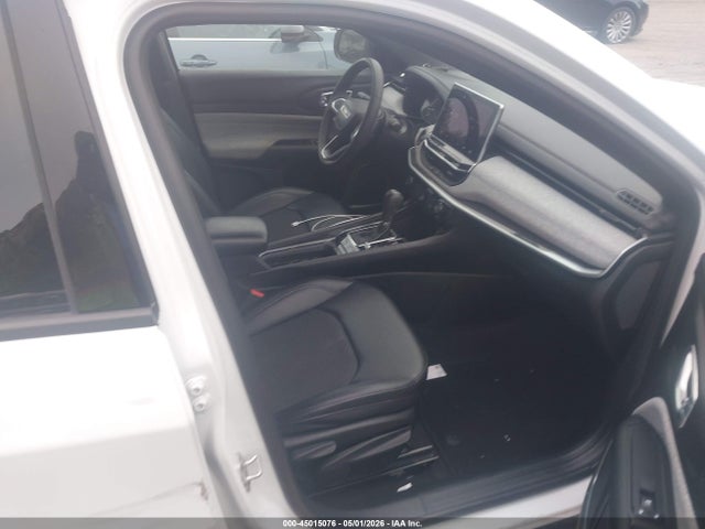 Продаж на аукціоні авто 2024 Jeep Compass Latitude 4x4, vin: 3C4NJDBN9RT598432, номер лоту: 45015076
