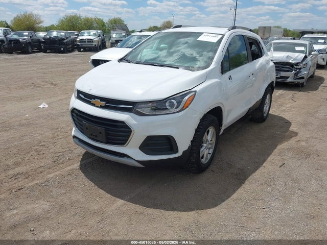 Chevrolet Trax Lt 2018 KL7CJPSBXJB683796 Image 2