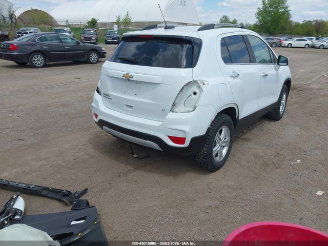 Chevrolet Trax Lt 2018 KL7CJPSBXJB683796 Image 4