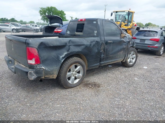 Продажа на аукционе авто 2018 Ram 1500, vin: 3C6JR6AG4JG238253, номер лота: 45015093