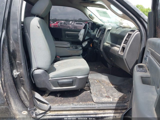 Продажа на аукционе авто 2018 Ram 1500, vin: 3C6JR6AG4JG238253, номер лота: 45015093