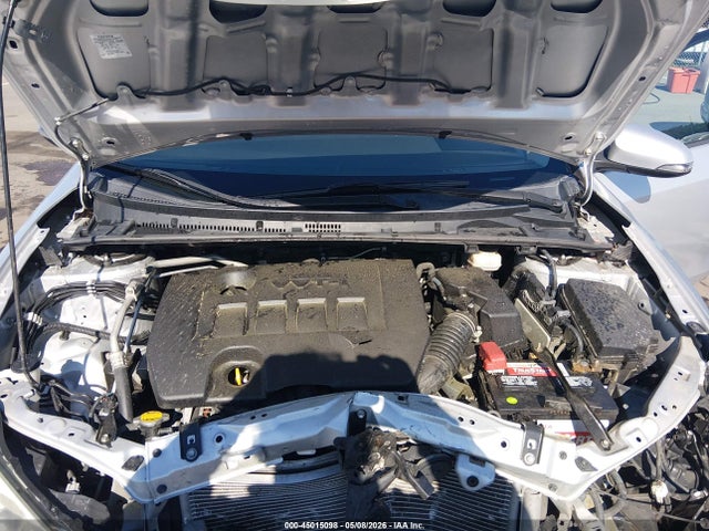 Продажа на аукционе авто 2017 Toyota Corolla Se, vin: 5YFBURHE3HP658897, номер лота: 45015098