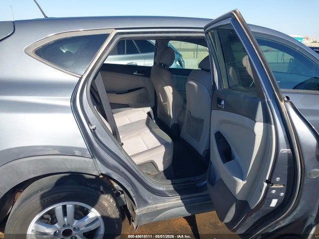 Продажа на аукционе авто 2016 Hyundai Tucson Se, vin: KM8J23A4XGU044863, номер лота: 45015111