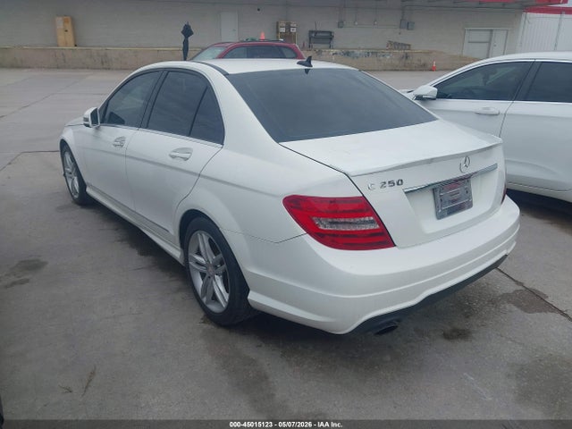 45015123 :رقم المزاد ، WDDGF4HB2EG253030 vin ، 2014 Mercedes-benz C 250 Sport مزاد بيع