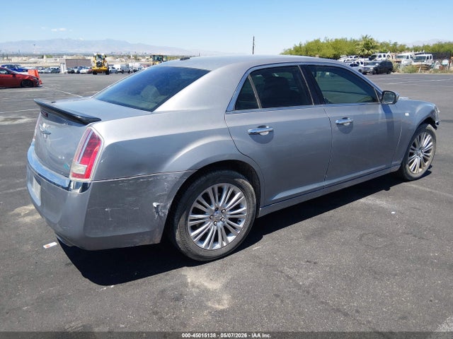 Chrysler 300c Awd 2014 2C3CCAKT3EH170037 Image 4
