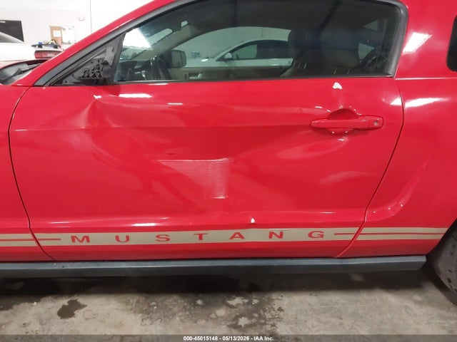 Продажа на аукционе авто 2009 Ford Mustang V6/v6 Premium, vin: 1ZVHT80N395142571, номер лота: 45015148
