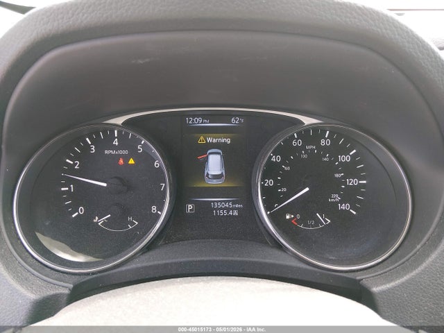 45015173 :رقم المزاد ، KNMAT2MV8GP737106 vin ، 2016 Nissan Rogue S مزاد بيع