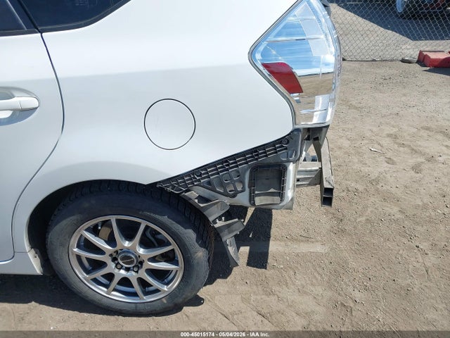Toyota Prius V Five 2014 JTDZN3EU2E3320707 Image 20