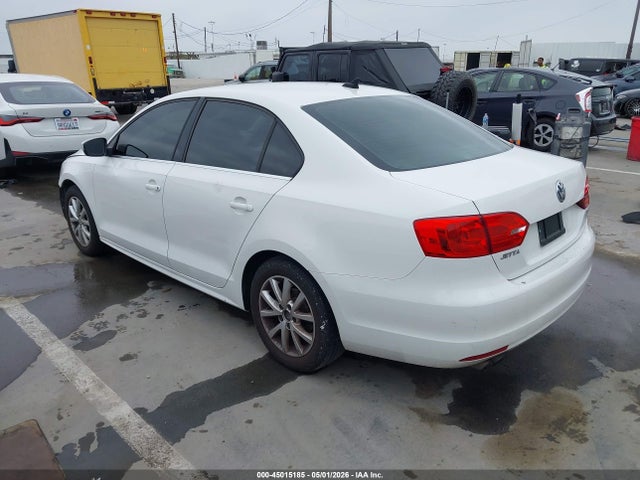 Продажа на аукционе авто 2013 Volkswagen Jetta 2.5l Se, vin: 3VWDP7AJ9DM422300, номер лота: 45015185
