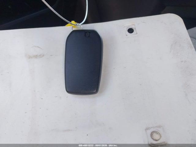 Toyota SIENNA LE 2026 5TDKRKECXTS301681 Image 11