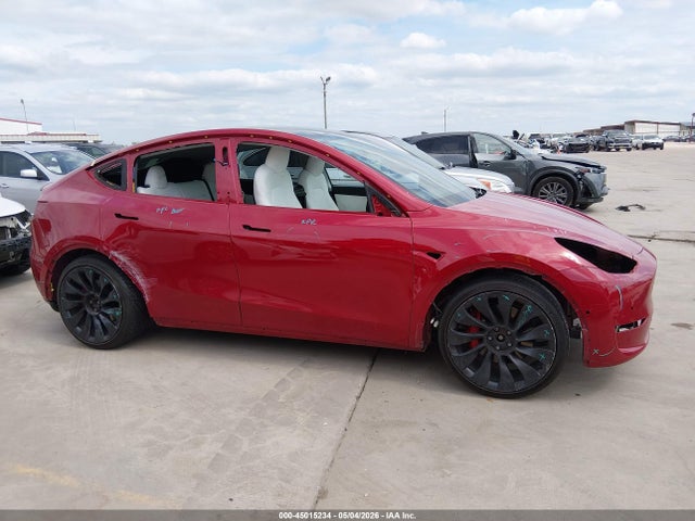 45015234 :رقم المزاد ، 7SAYGDEF0NF382352 vin ، 2022 Tesla Model Y Performance Dual Motor All-wheel Drive مزاد بيع